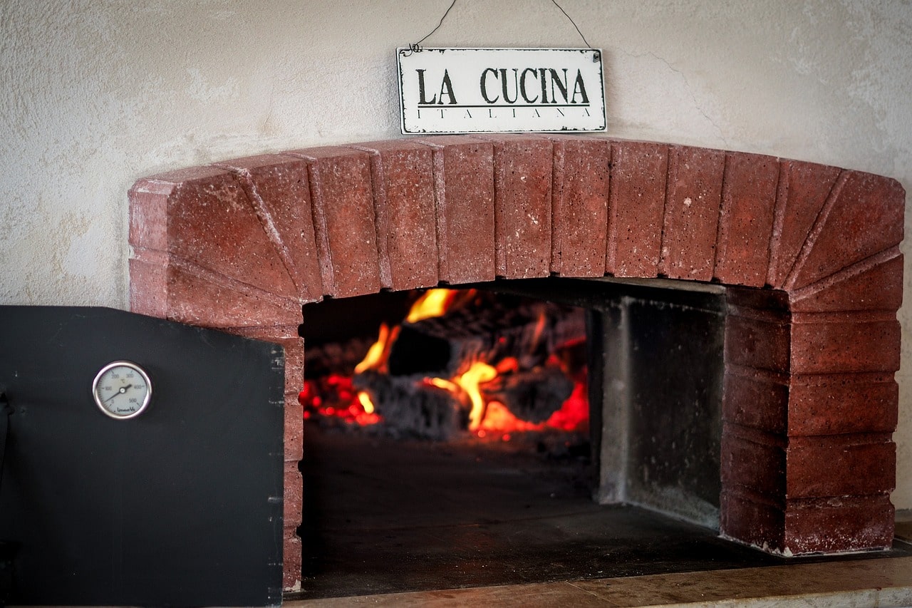 High-Quality Pizza Ovens and Grills Available in Watauga, TX Premium Pizza Ovens and Grills in Watauga, Texas